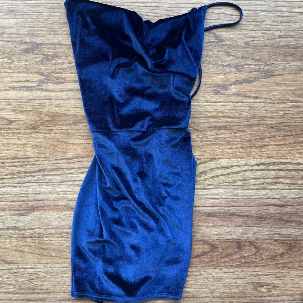 Lucy in the Sky velvet bodycon dress